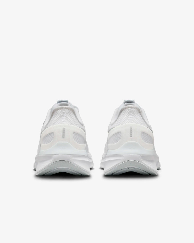 Nike Structure 25 White Metallic Silver WIDE Women's 6